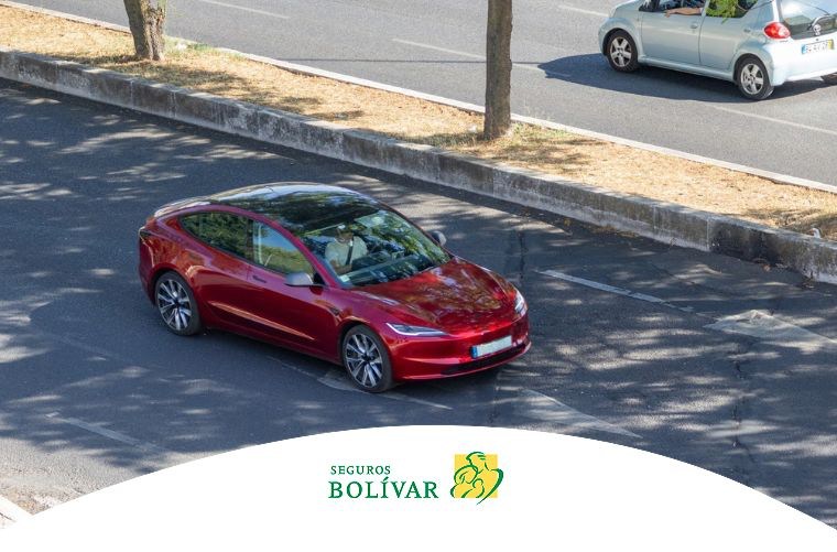 Modelos de carros Tesla en Colombia 2025